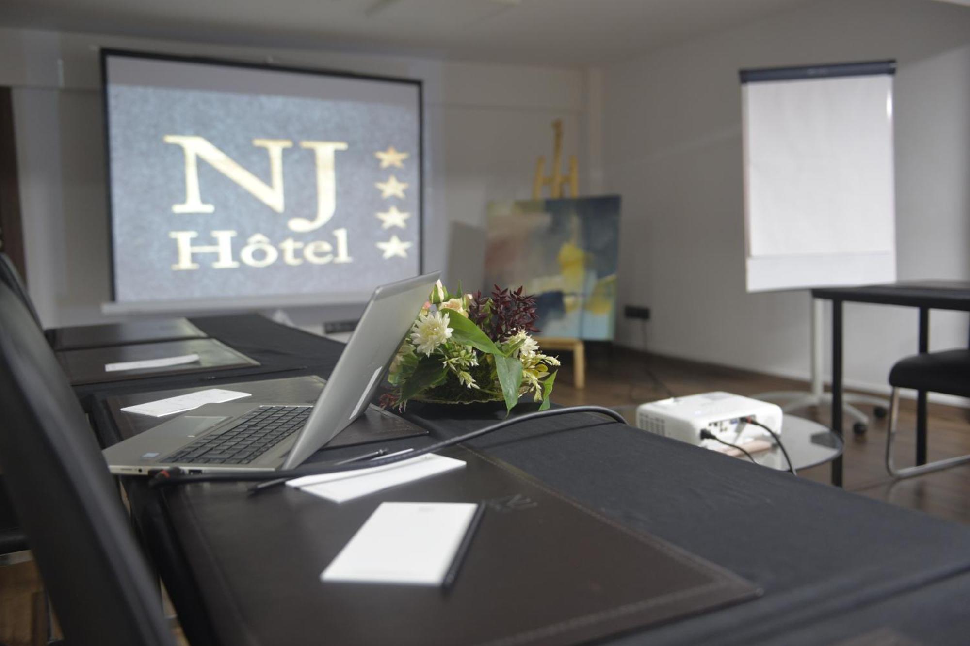 Nj Hotel Rabat Exteriör bild