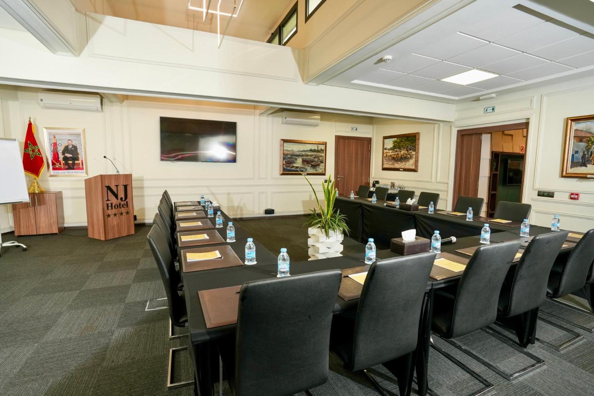 Nj Hotel Rabat Exteriör bild